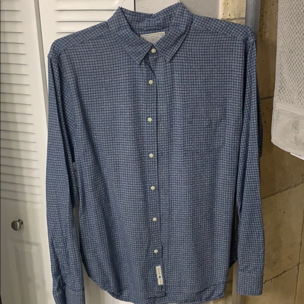 Lucky Brand Men’s Casual Button Down
